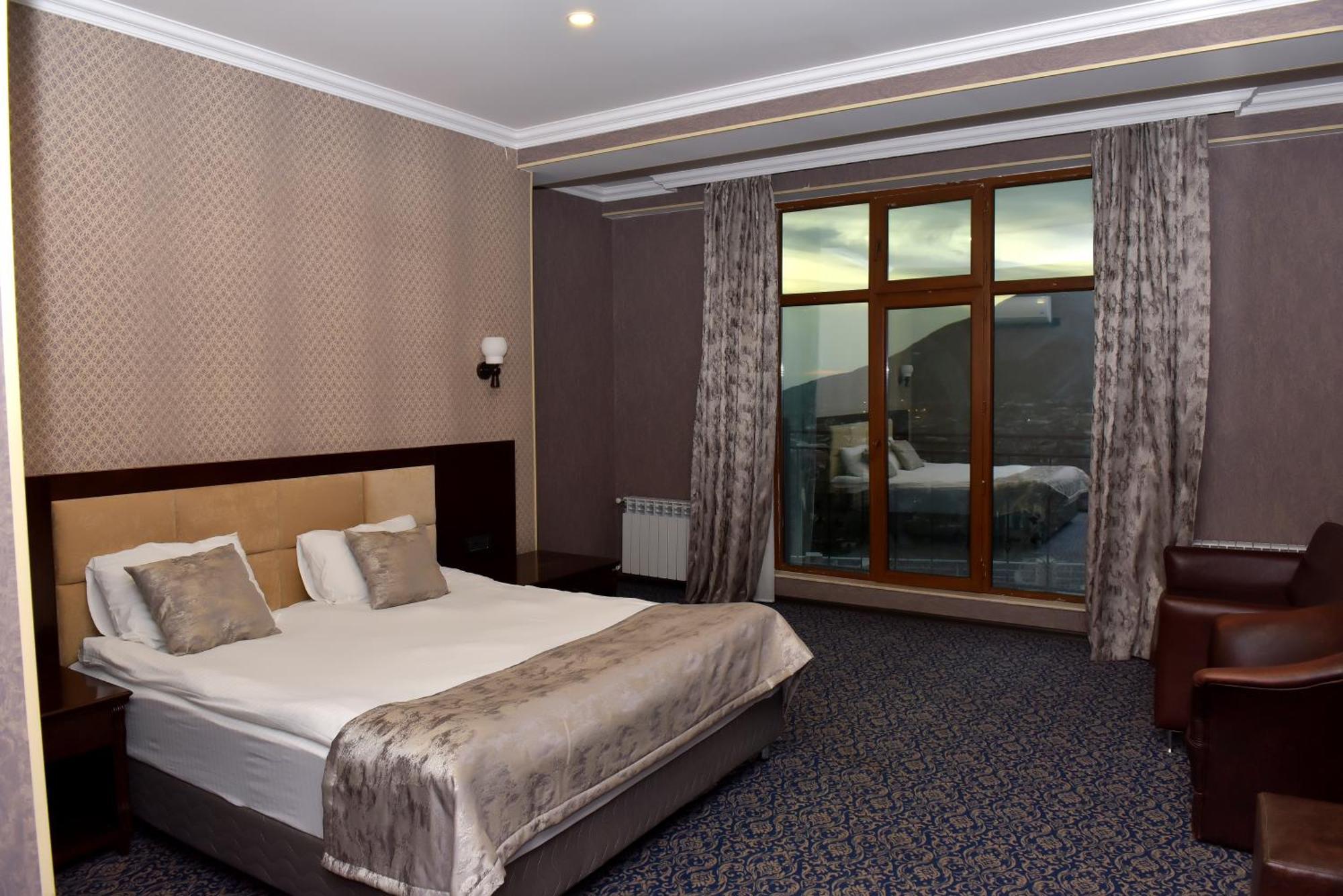 Ruma Qala Hotel Шеки Экстерьер фото